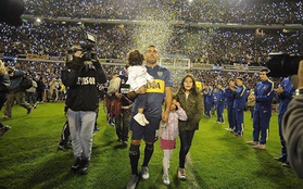 Hàng vạn người chào đón Tevez hồi hương khoác áo Boca Juniors